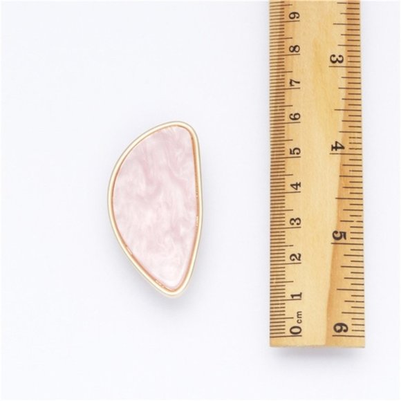 Adjustable Oval Exaggerated Acrylic Resin Geometric Rose-Gold Ring - Picture 5 of 8